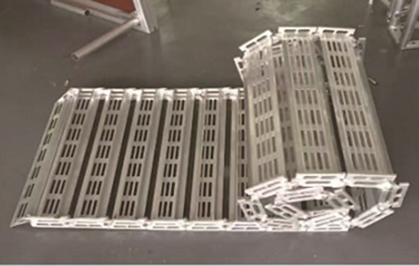 捲疊式全幅斜坡板