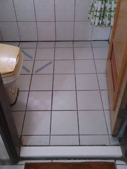 居家無障礙修繕工程改善內容：防滑設備，改善前後對照