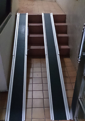 高低落差改善設備(伸縮式斜坡板) 工作實績
