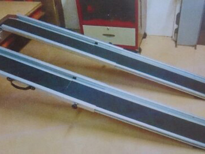 高低落差改善設備(伸縮式斜坡板) 工作實績