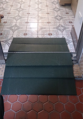 高低落差改善設備(活動式組合斜坡磚) 工作實績