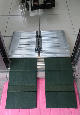 高低落差改善設備(活動式組合斜坡磚) 工作實績